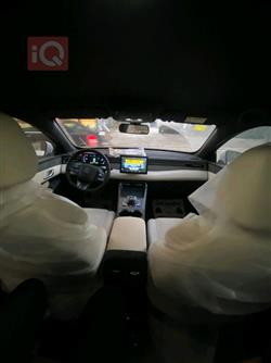 بی وای دی Qin Plus